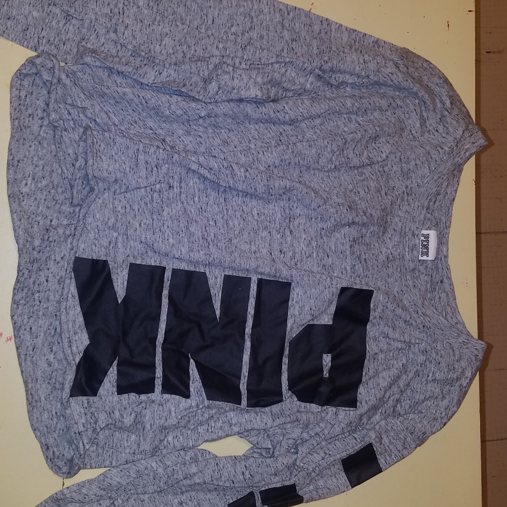 Long sleeve crop top